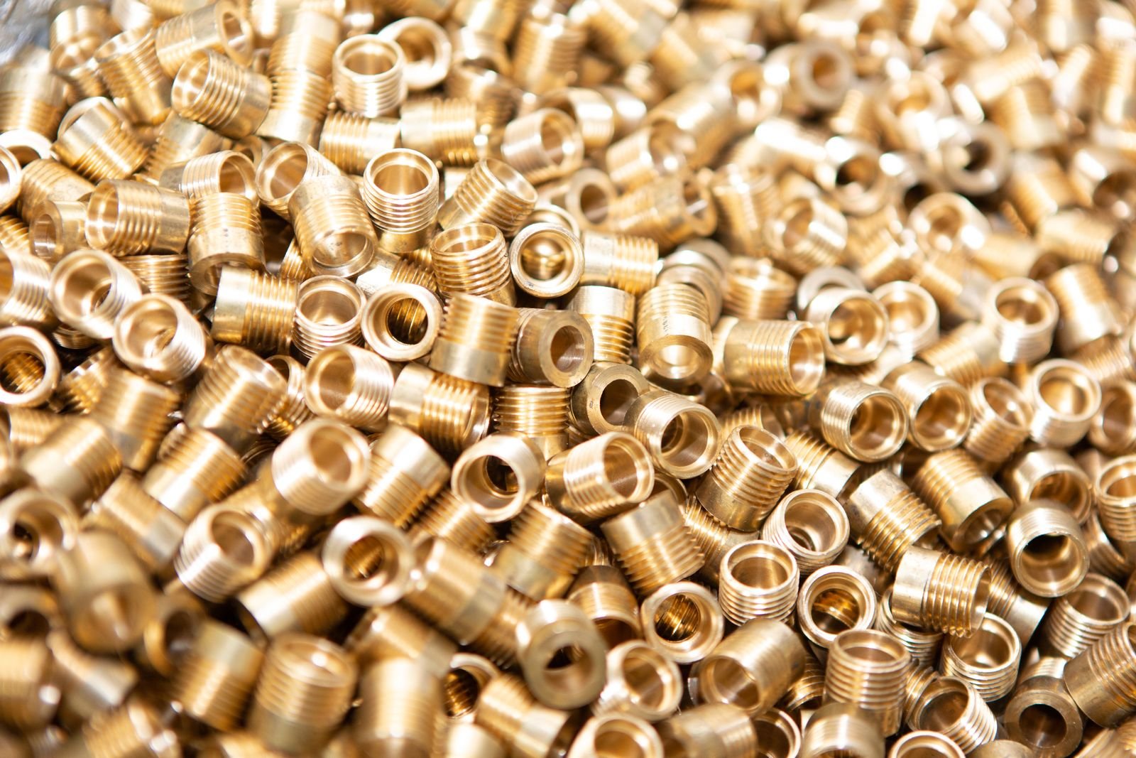 yellow brass scrap (honey) Yellow brass scrap (Honey)